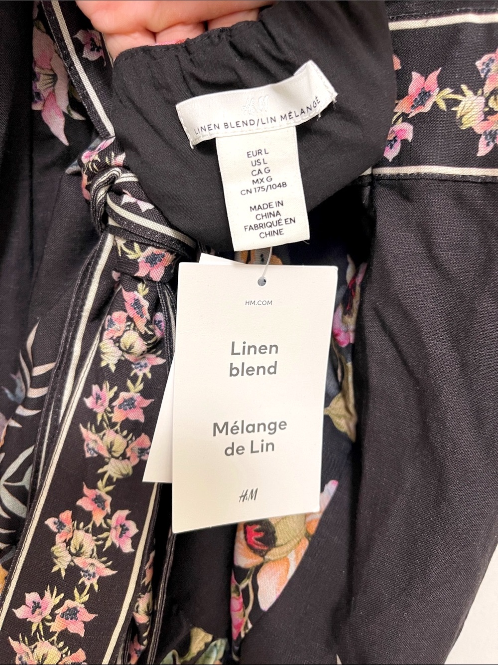 NWT H&M Linen-Blend Dress in Black/Floral - Picture 9 of 10